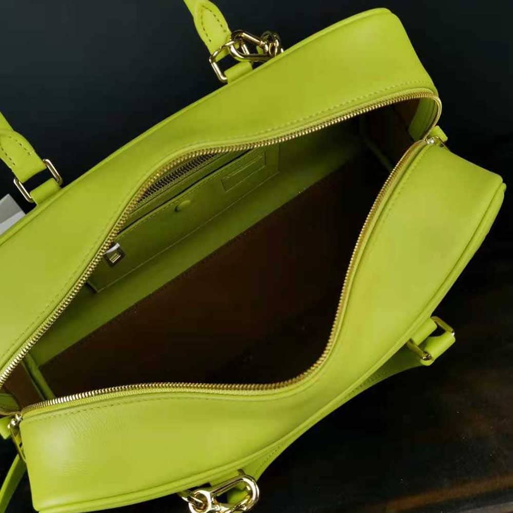 TÚI LOEWE  Amazona 28 bằng da bê Nappa màu vàng chanh