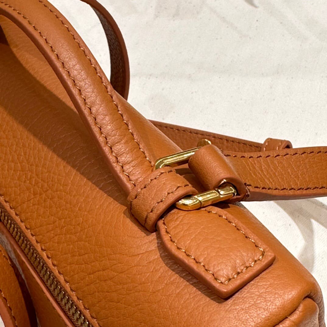TÚI Loro Piana Women Extra Pocket L19 in Sheepskin Leather Brown
