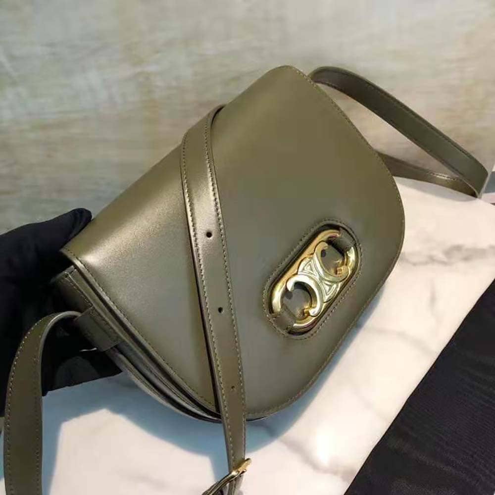 TÚI Celine Women Medium Maillon Triomphe Bag in Natural Calfskin-Green