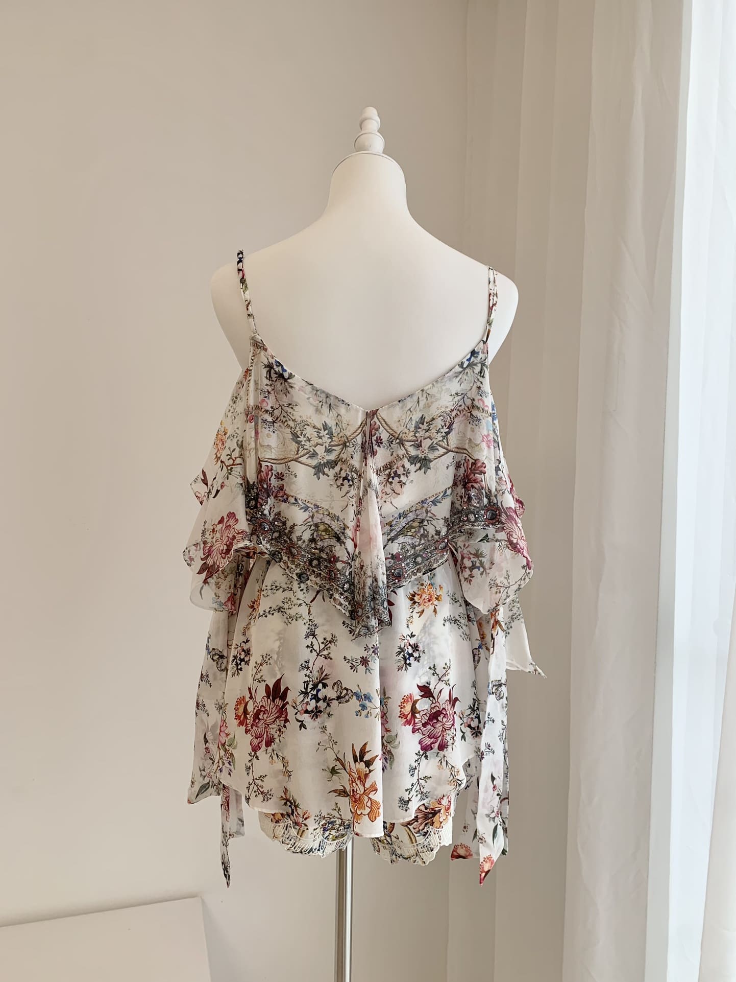 VÁY CAMILLA V NECK Floral Silk Diamond Short High Classy