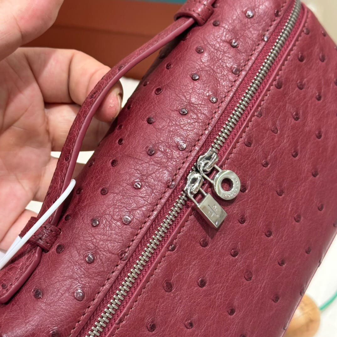 TÚI Loro Piana Women Extra Pocket L27 in Ostrich Leather Red da đà điểu(Gía Liên Hệ)