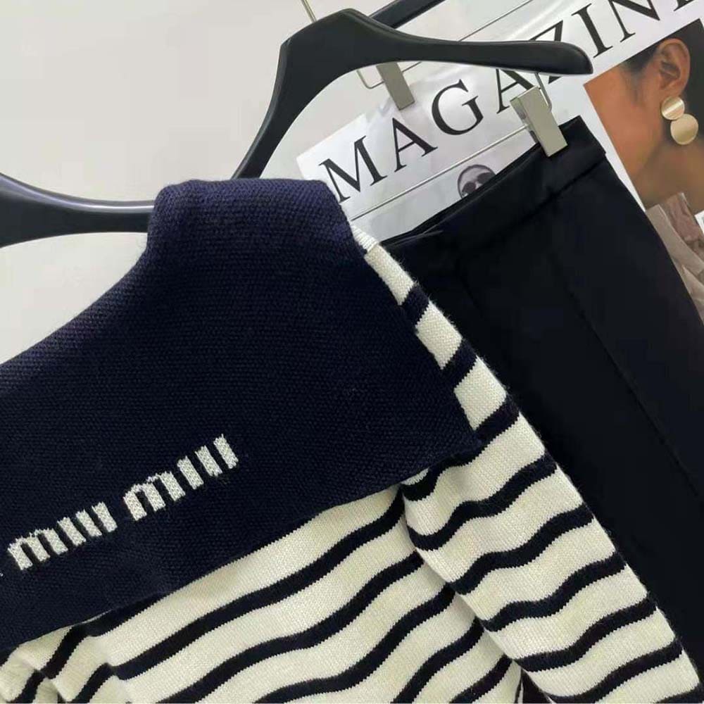 ÁO Miu Miu Women Cashmere Cardigan in Intarsia Logo-White
