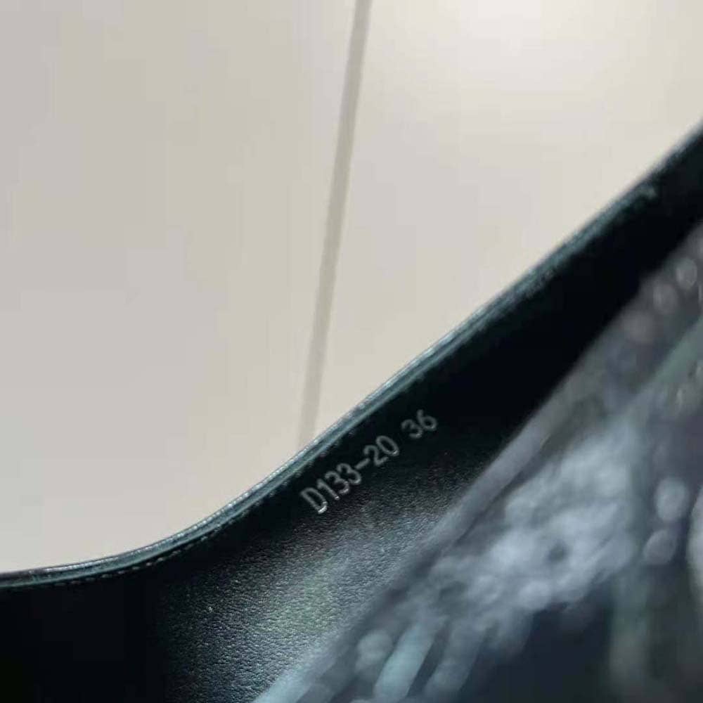 GIÀY Balenciaga Women Cagole 90mm Pump in Black Arena Lambskin