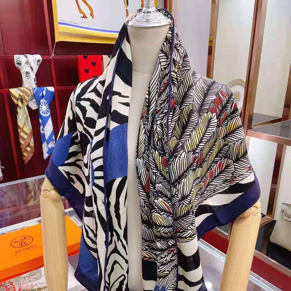 KHĂN Hermes Women Zebra Pegasus Giant Triangle-Blue