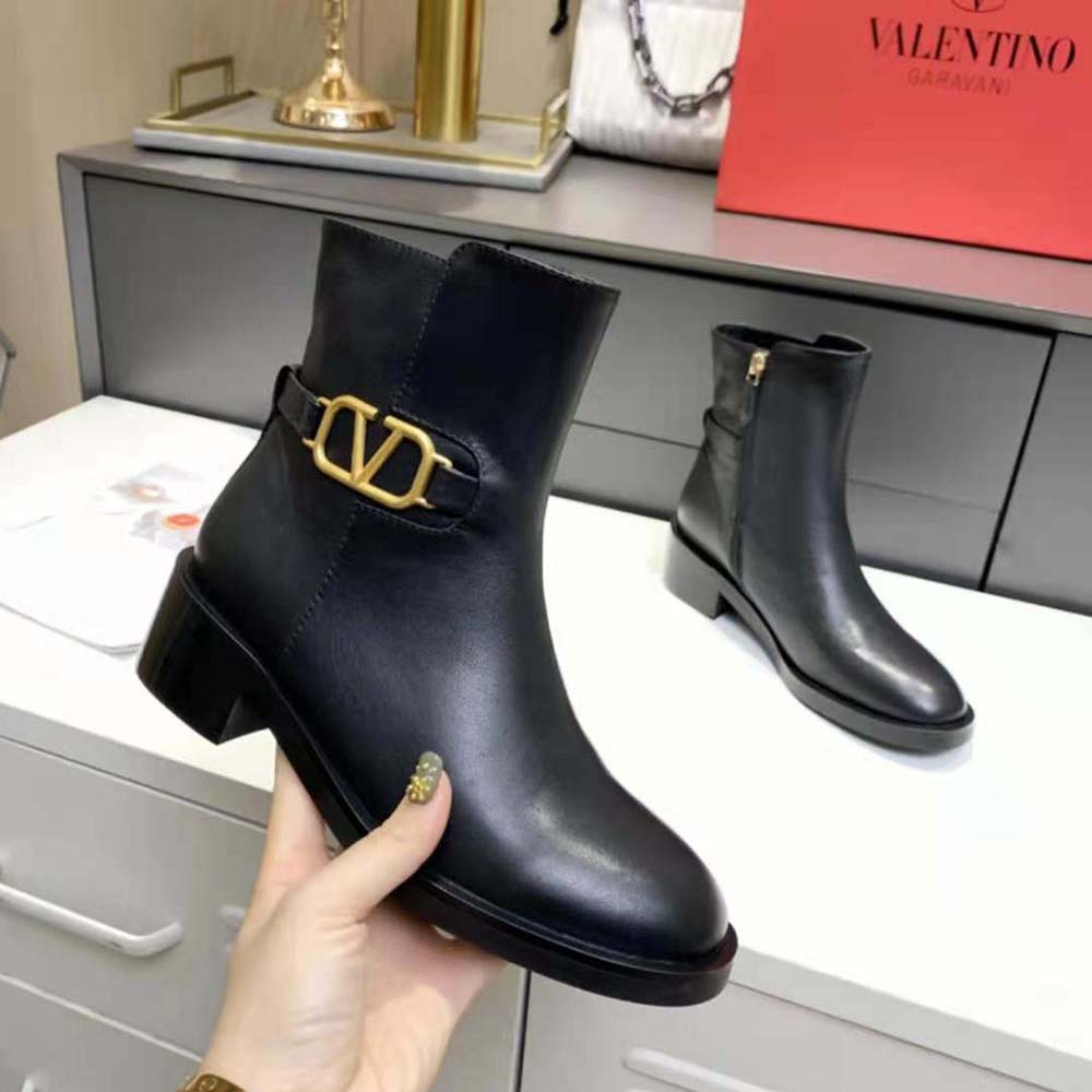 Giày Valentino Women Vlogo Signature Calfskin Ankle Boot 30mm