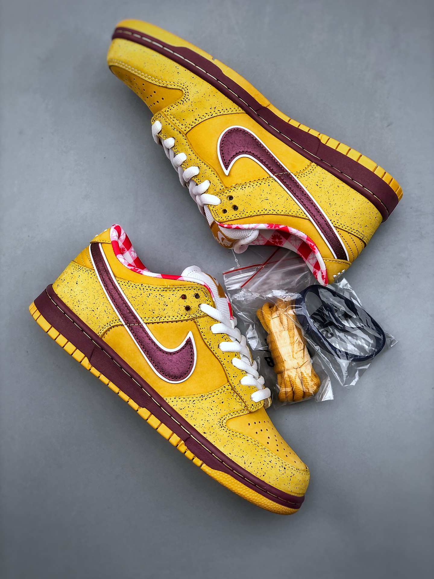 GIÀY NIKE SB DUNK LOW YELLOW ROUGH