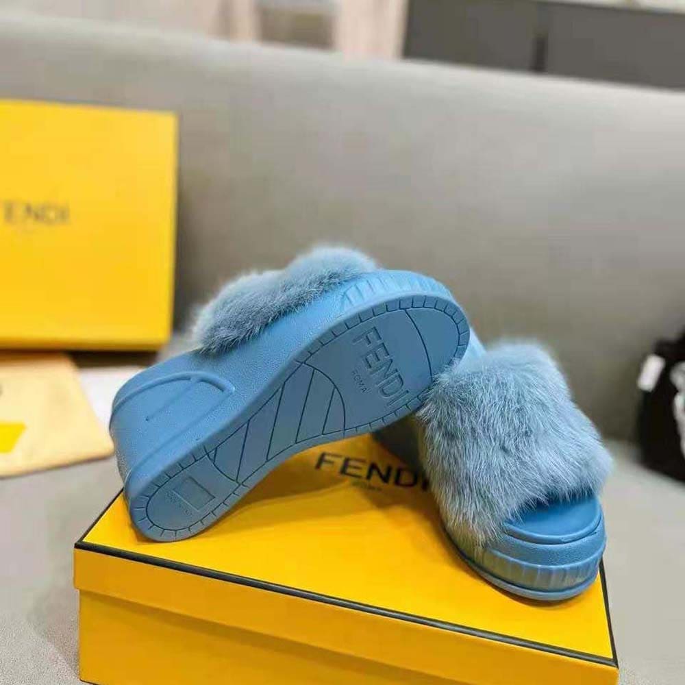 DÉP Fendi Women Fashion Show Blue Mink Slides