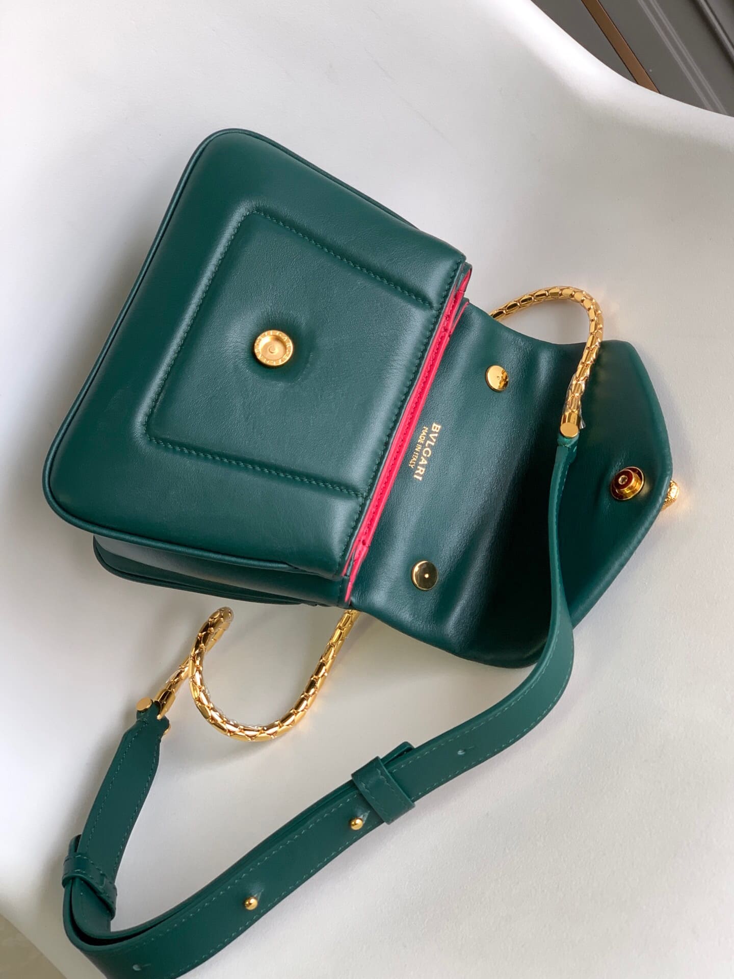 TÚI BVLGARI SERPENTI CALFSKIN GREEN