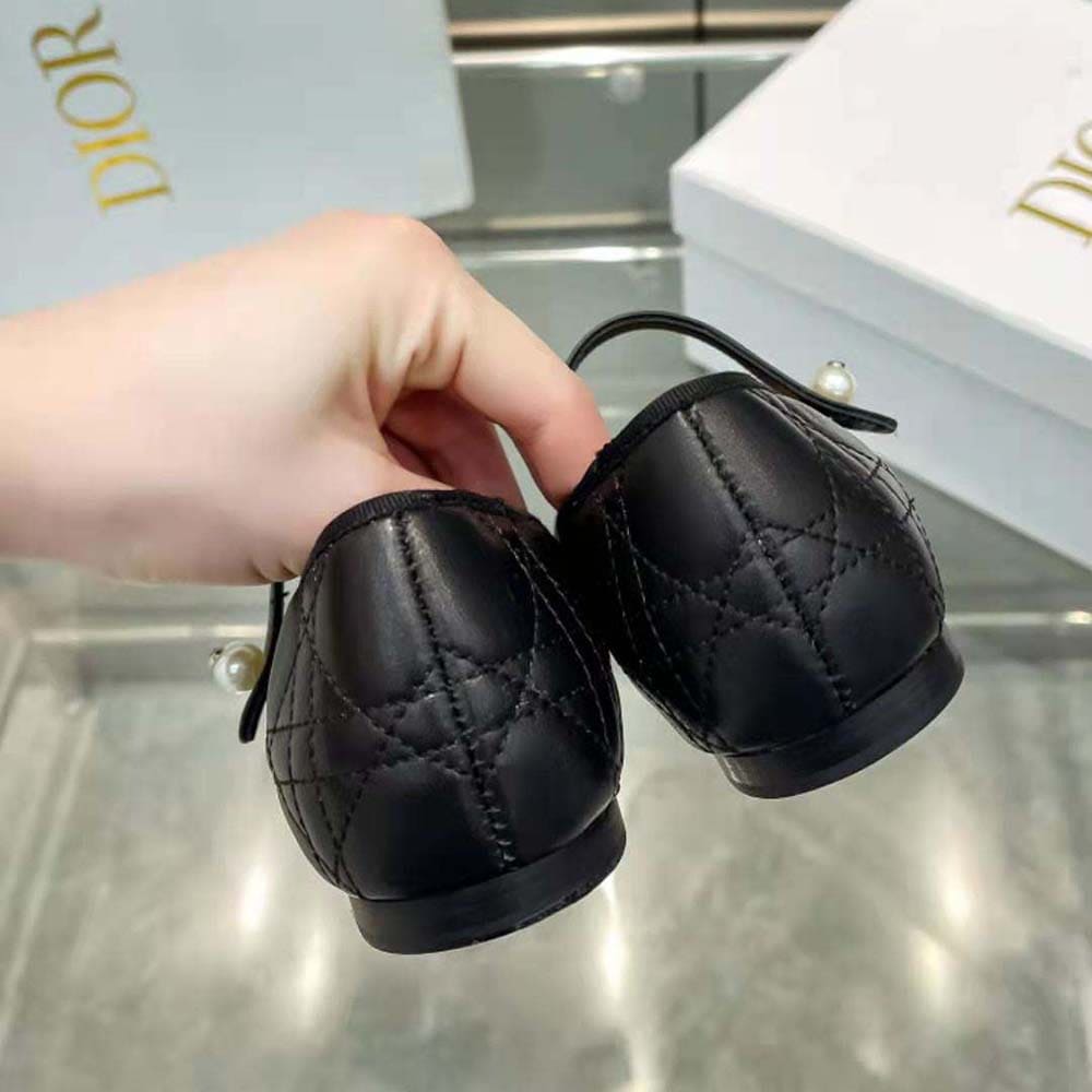 GIÀY Dior Women Ballet Flat Black Quilted Cannage Calfskin