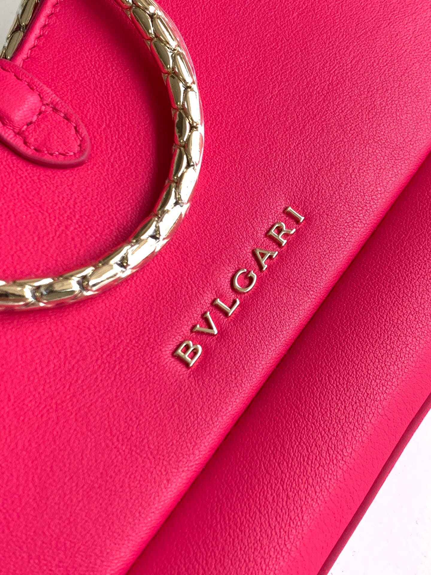 TÚI BVLGARI SERPENTI CALFSKIN PINK