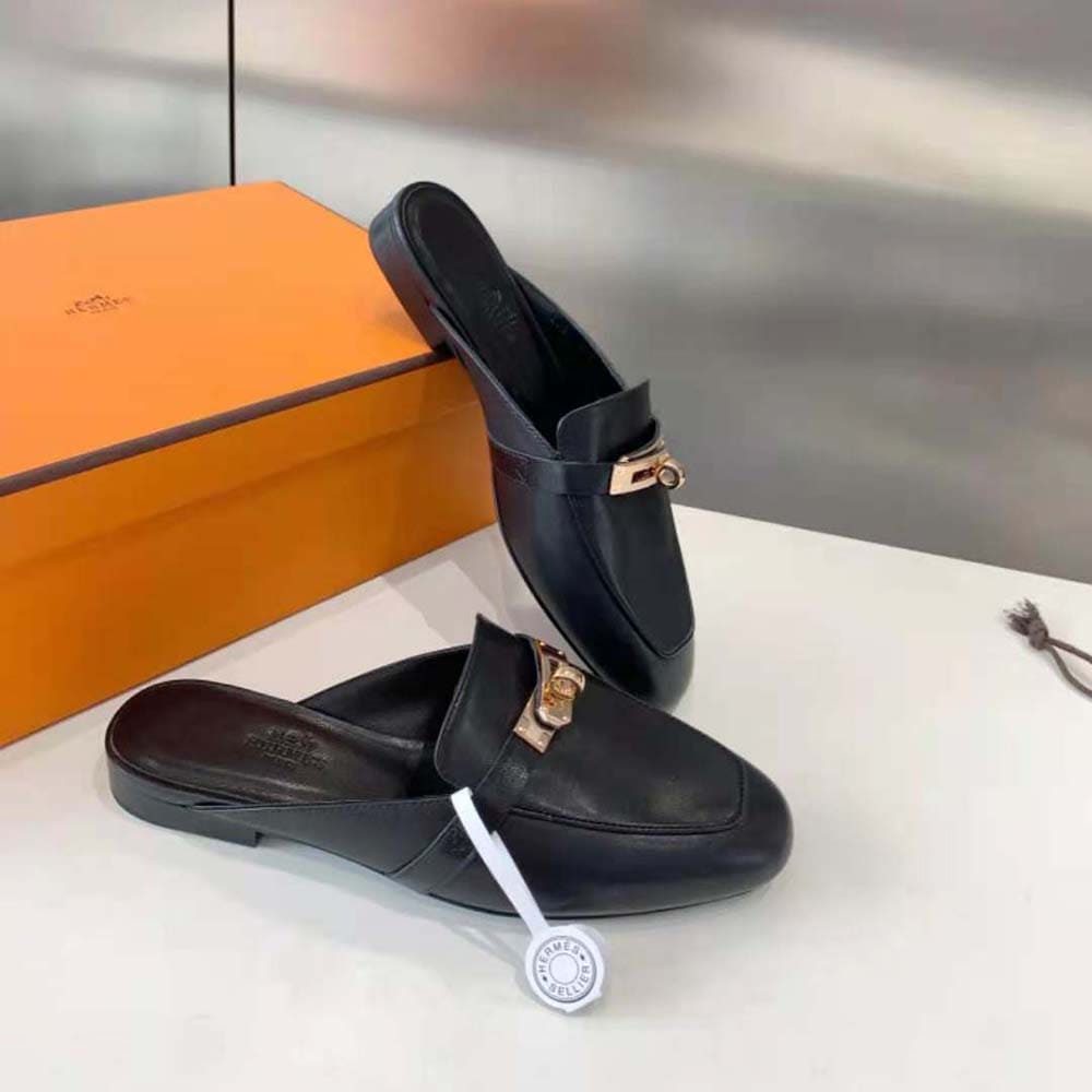GIÀY Hermes Women OZ Mule in Black Calfskin Leather