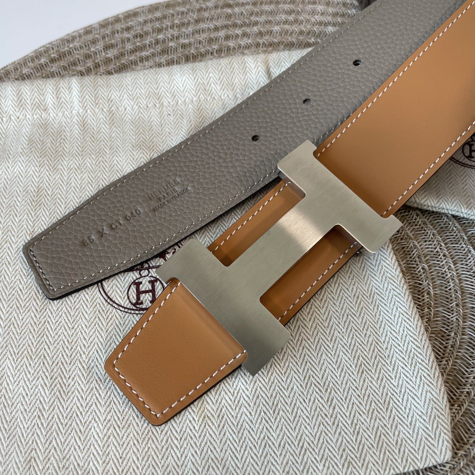 DÂY LƯNG HERMES H Togo leather hai mặt khóa bạc
