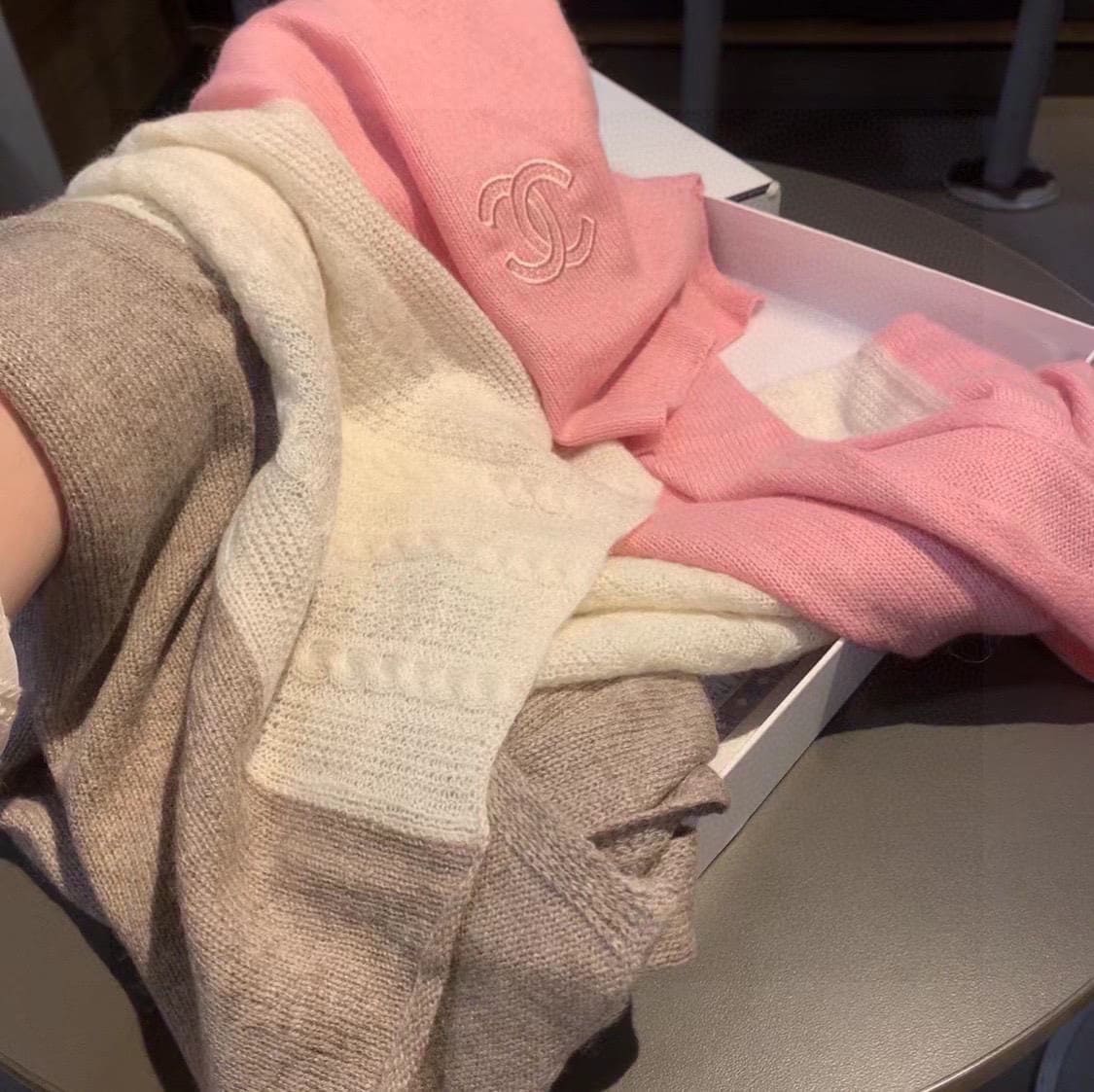 KHĂN CHANEL ORIGINAL CASHMERE scarf
