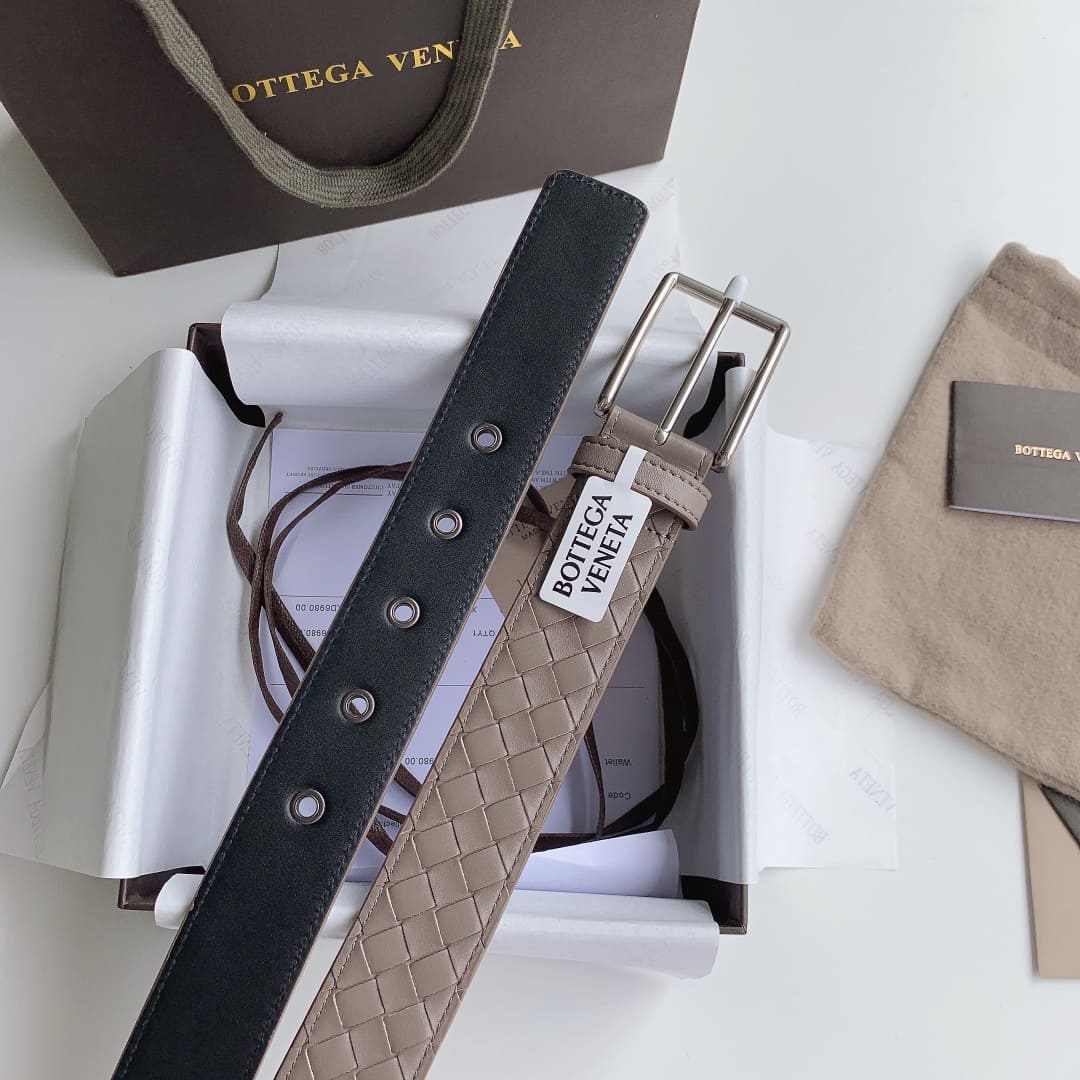 DÂY LƯNG BOTTGA VENETA BEIGE INTRECCIATO LEATHER Khóa bạc