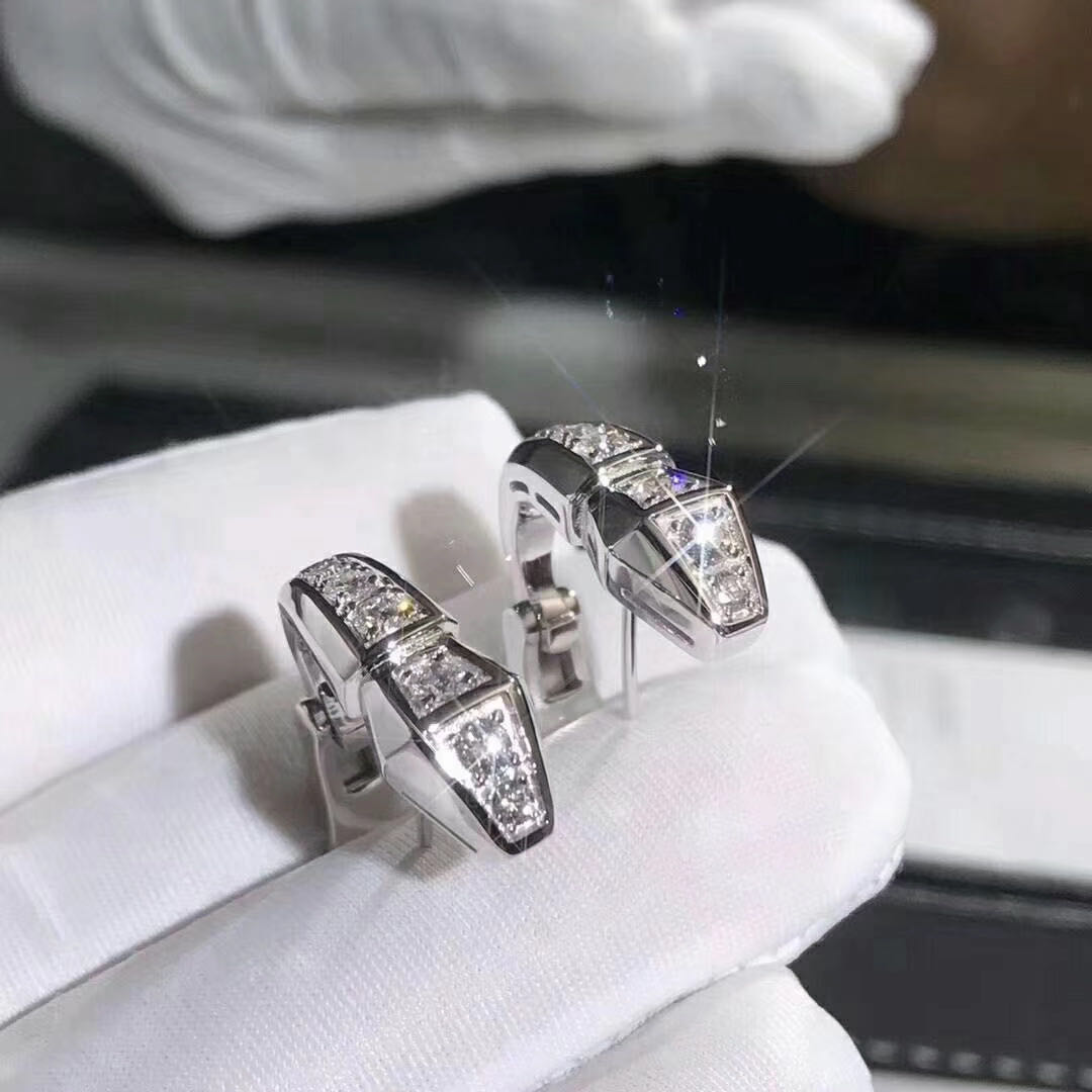 BÔNG TAI VÀNG TRẮNG BVLGARI Serpenti earrings 18 kt white gold full pavé diamonds