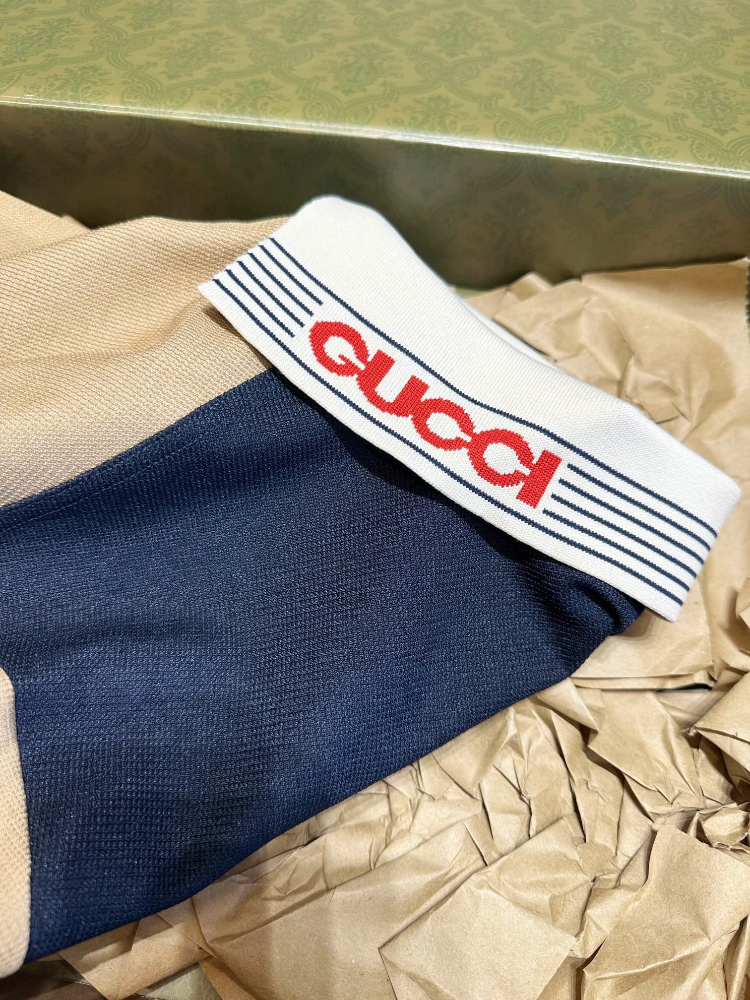 ÁO GUCCI GG Collar Polo Shirt