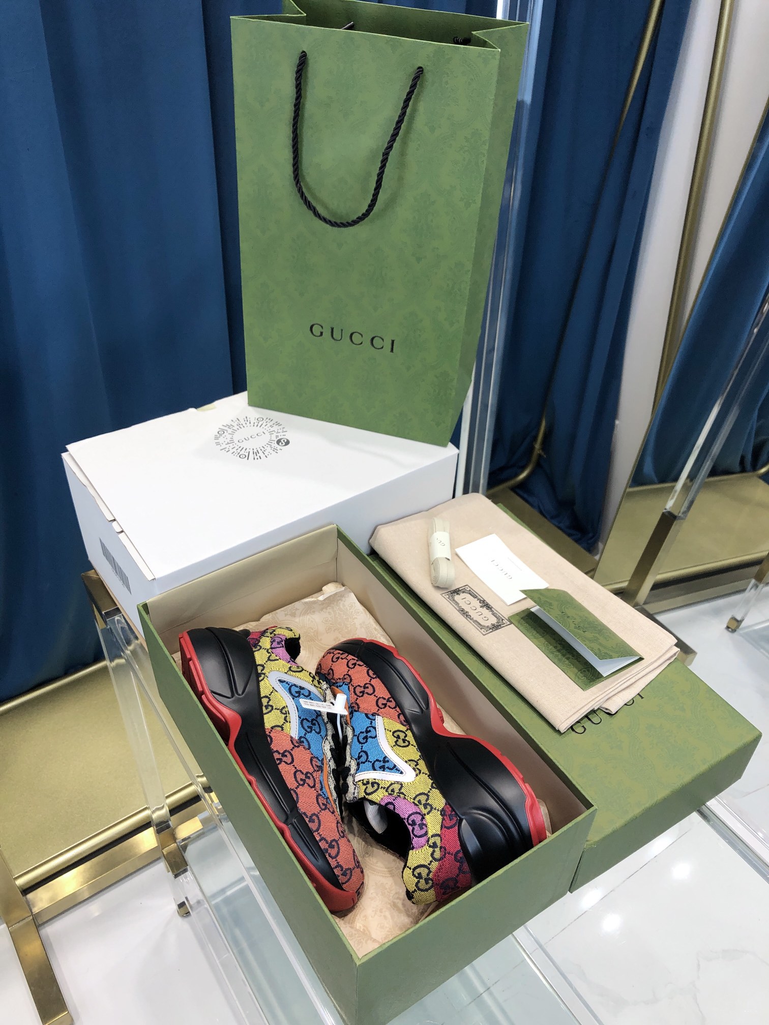 GIÀY GUCCI RHYTON GG ITALIA SNEAKERS SHOES UNISEX