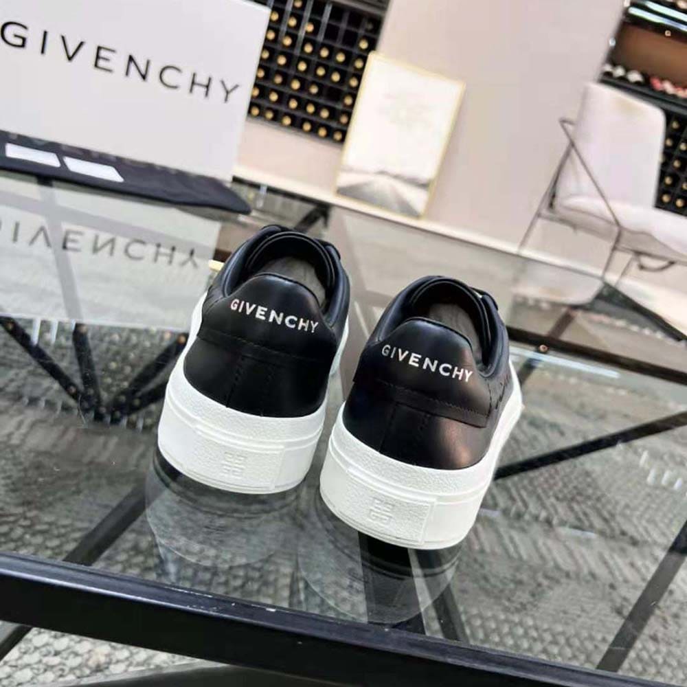 GIÀY GIVENCHY City Sport Sneakers in GIVENCHY Leather-Black