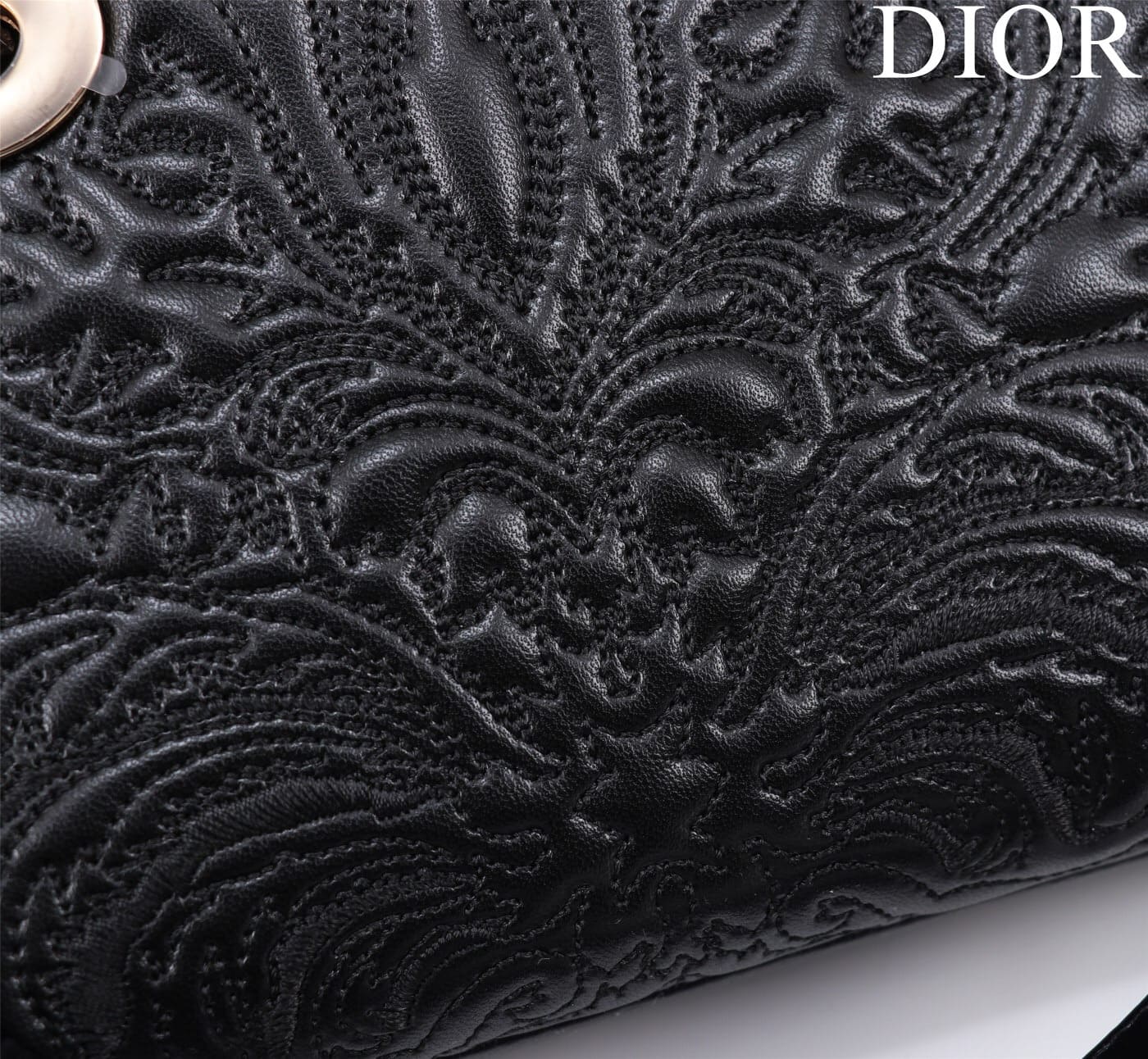 TÚI CHRISTIAN DIOR LADY D-JOY BLACK Quilted-Effect Lambskin with Ornamental Motif