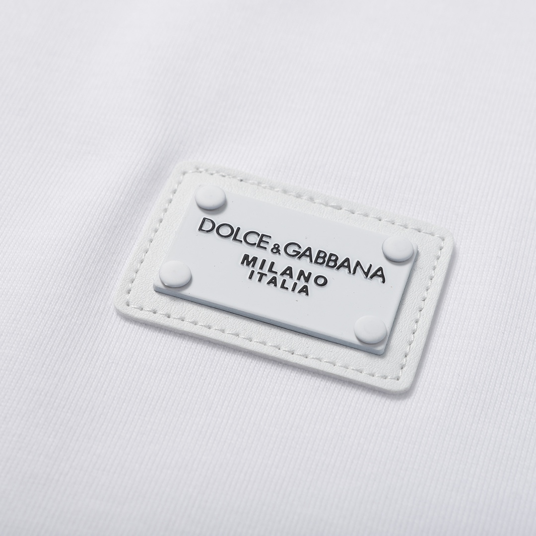 ÁO DOLCE & GABBANA LEATHER PLATE T SHIRT