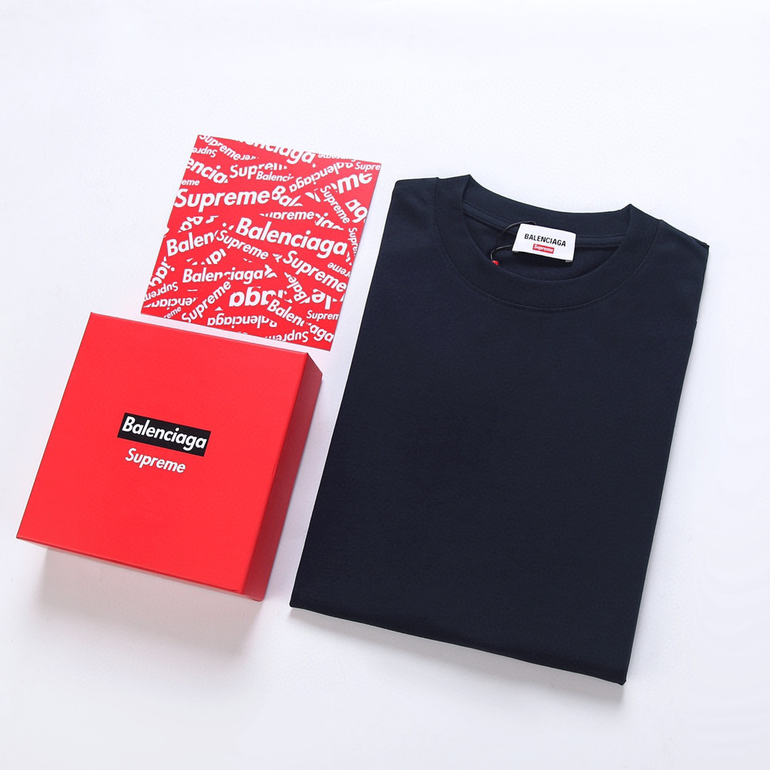 ÁO BALENCIAGA X Supreme print cotton jersey T-shirt