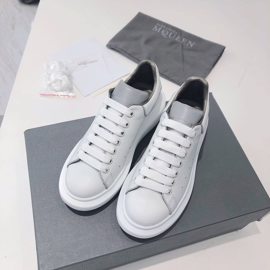 GIÀY ALEXANDER MCQUEEN SNEAKERS SHOES AAA UNISEX NAM VÀ NỮ DA BÊ HẢO HẠNG
