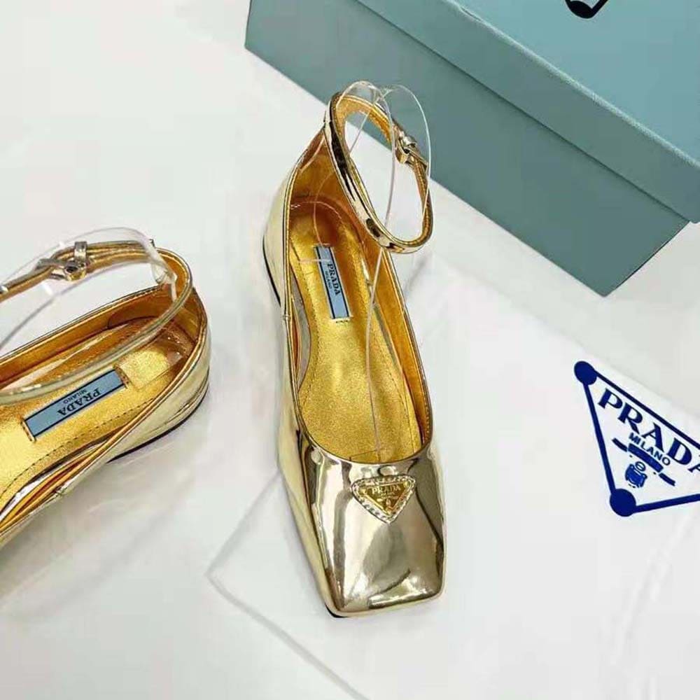 GIÀY Prada Women Patent Leather Ballerinas-Gold