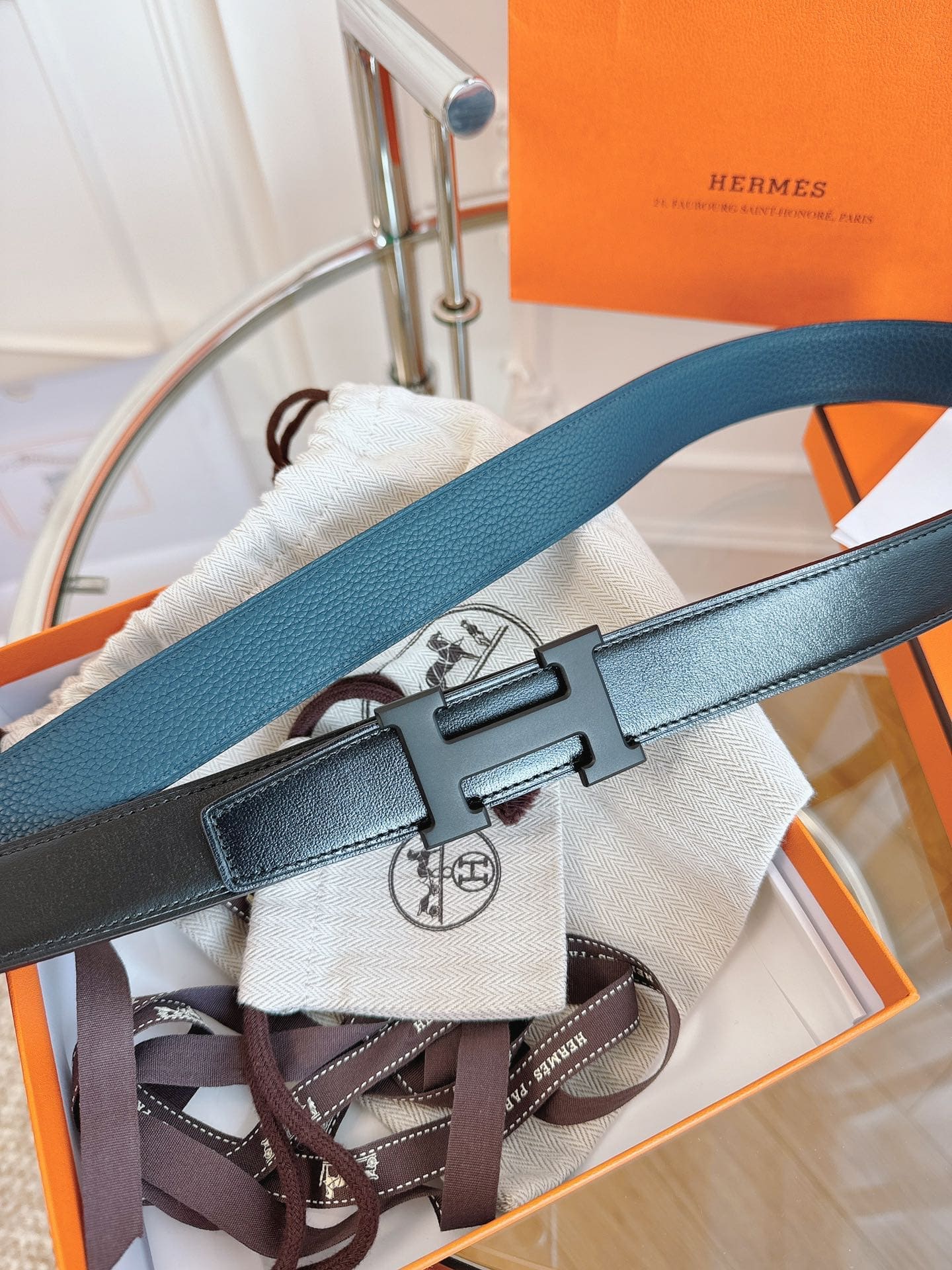 DÂY LƯNG HERMES H BLACK BLUE Togo leather hai mặt khóa đen