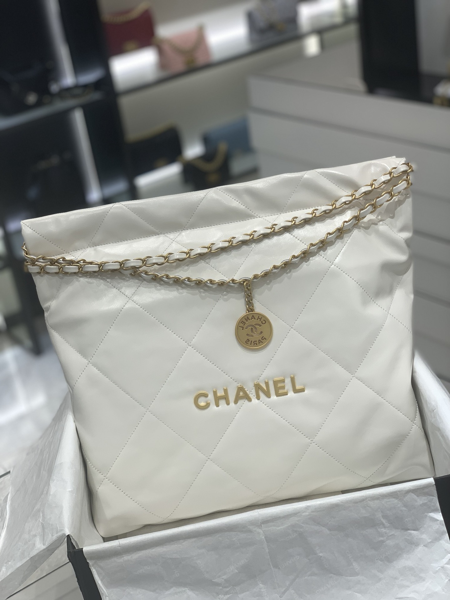 TÚI CHANEL 22 White trắng Gold da HAAS