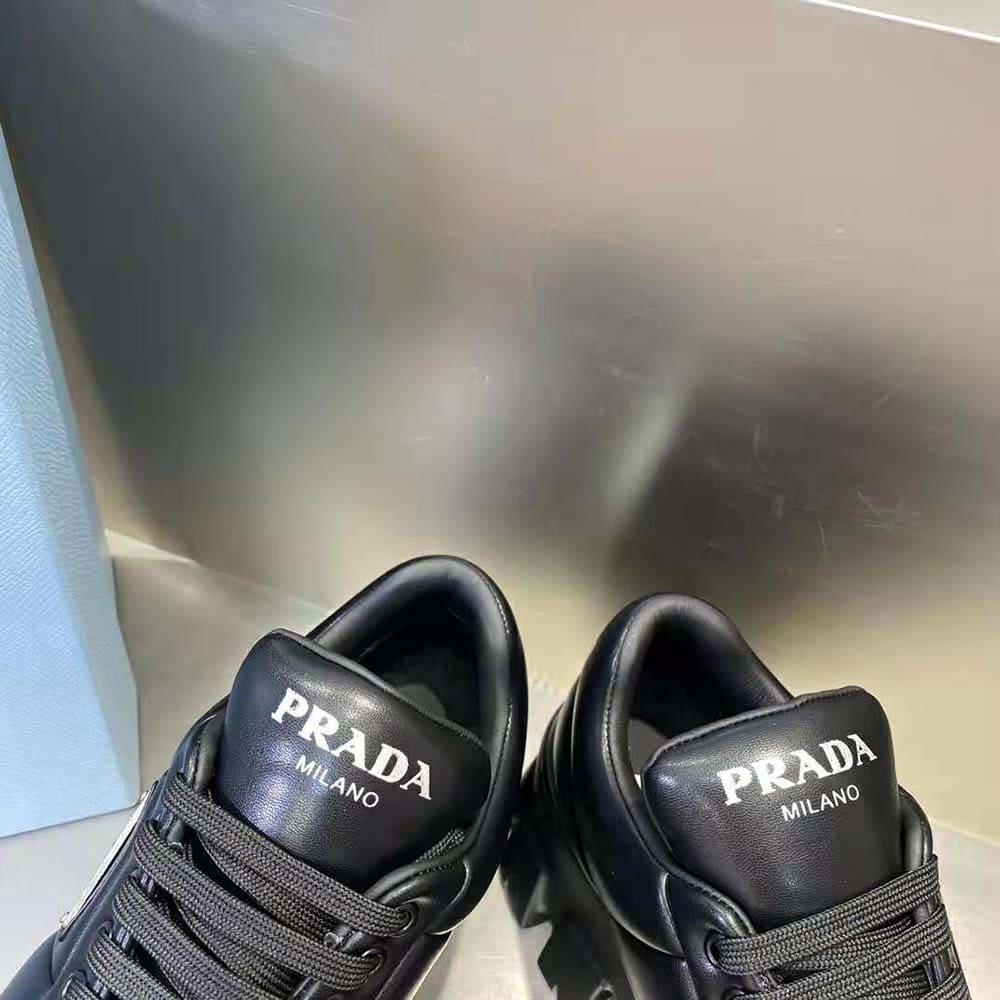 GIÀY Prada Women Soft Padded Nappa Leather Lace-up Shoes-Black
