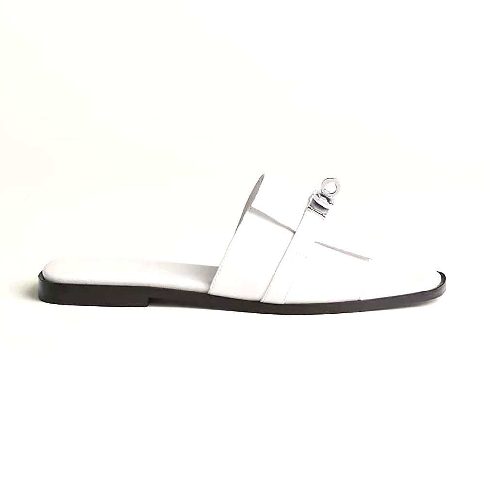 DÉP Hermes Giulia Sandal in Calfskin with Iconic Palladium-Plated Kelly Buckle-White