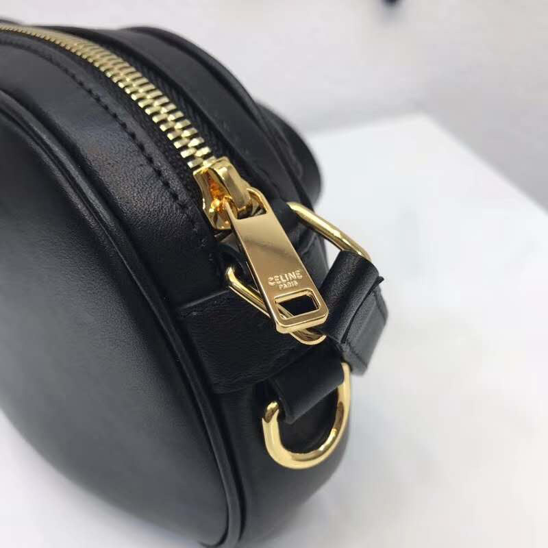 TÚI Celine Women Small C Charm Bag in Quilted Calfskin-Black