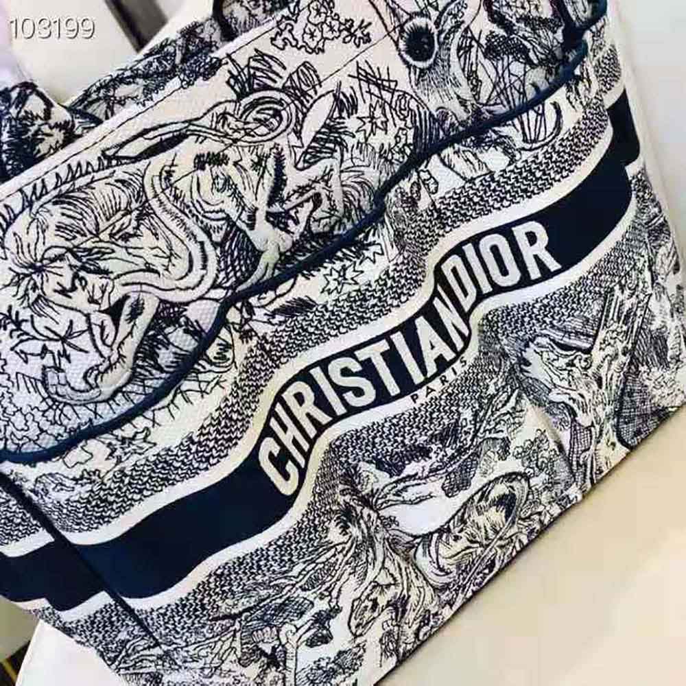 TÚI Dior Women Catherine Tote Blue Toile de Jouy Embroidery