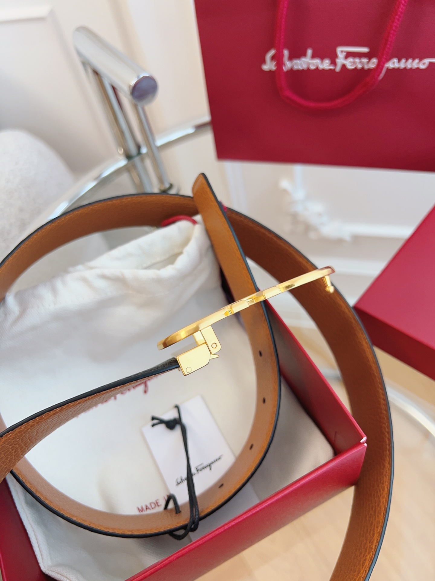 DÂY LƯNG Salvatore Ferragamo Adjustable Gancini Belt Khóa vàng