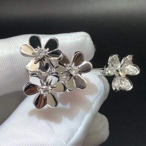 Nhẫn Van Cleef & Arpels Frivole Diamond vàng trắng 18K