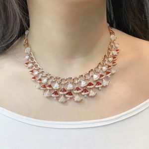 Vòng cổ BVLGARI Diva's Dream Carnelian xà cừ kim cương vàng hồng 18K
