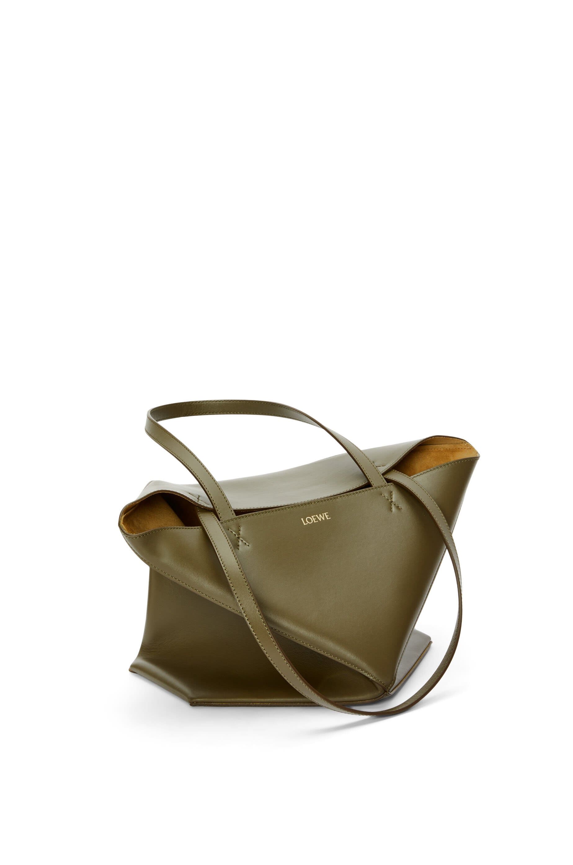 Túi LOEWE Puzzle Fold Tote in shiny calfskin olive