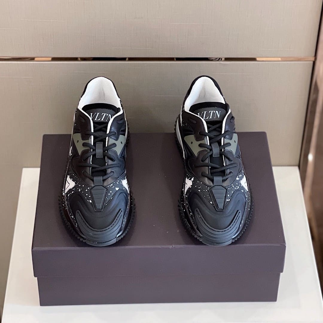 GIÀY VALENTINO GARAVANI VLTN SNEAKERS SHOES AAA