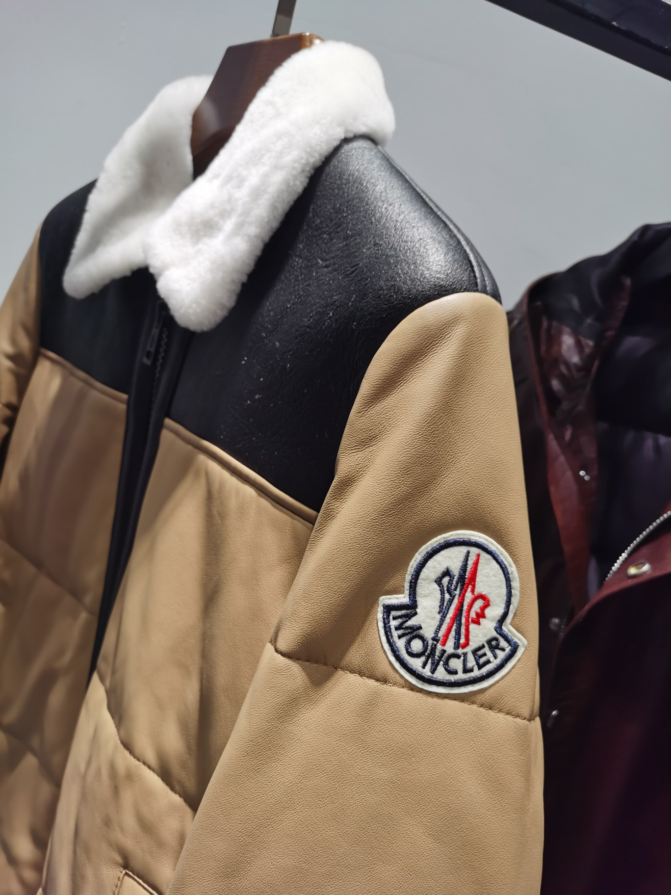 ÁO MONCLER LEATHER JACKET LÓT LÔNG