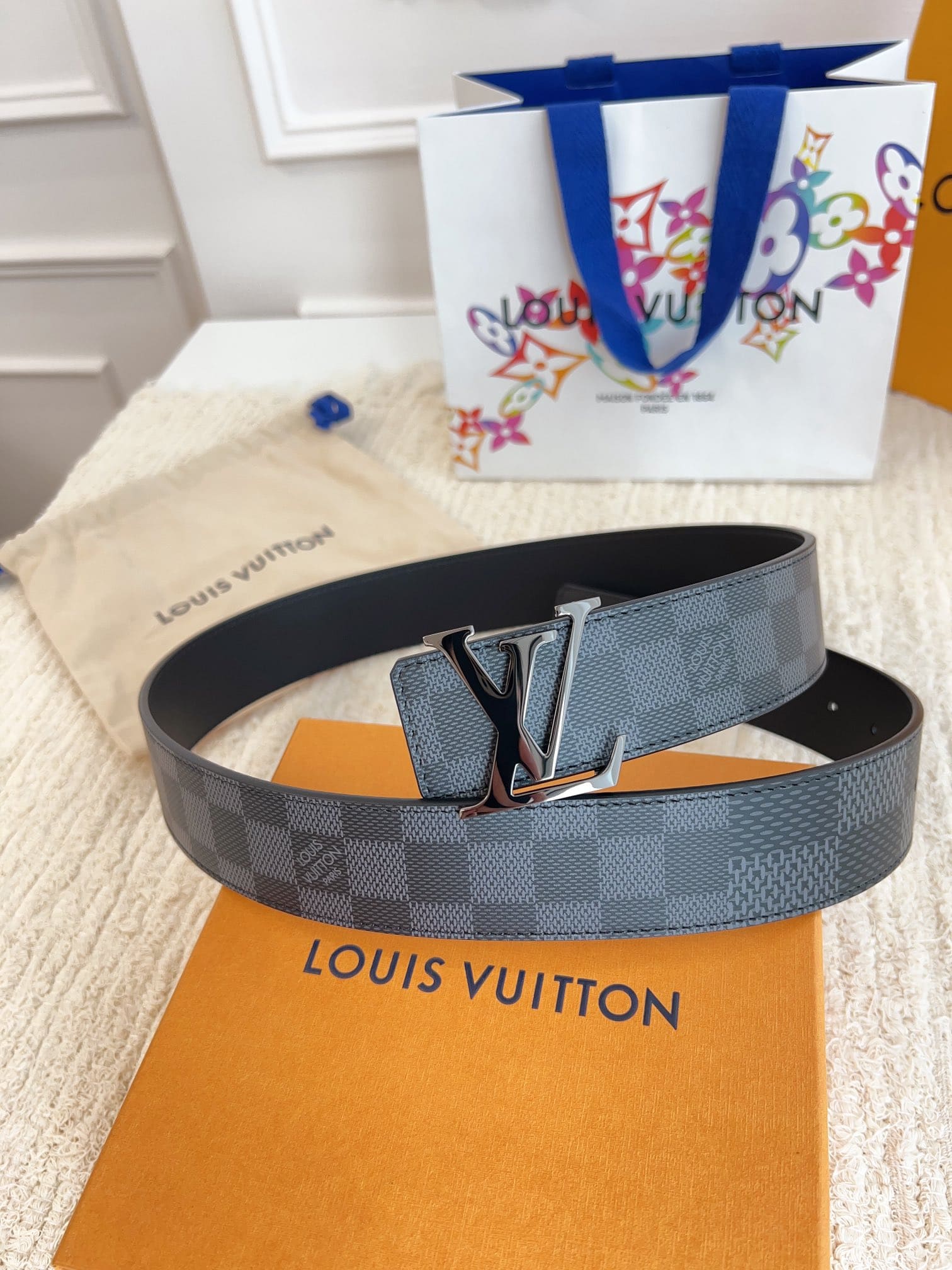 DÂY LƯNG LOUIS VUITTON BLACK MONOGRAM LEATHER Khóa bóng mờ
