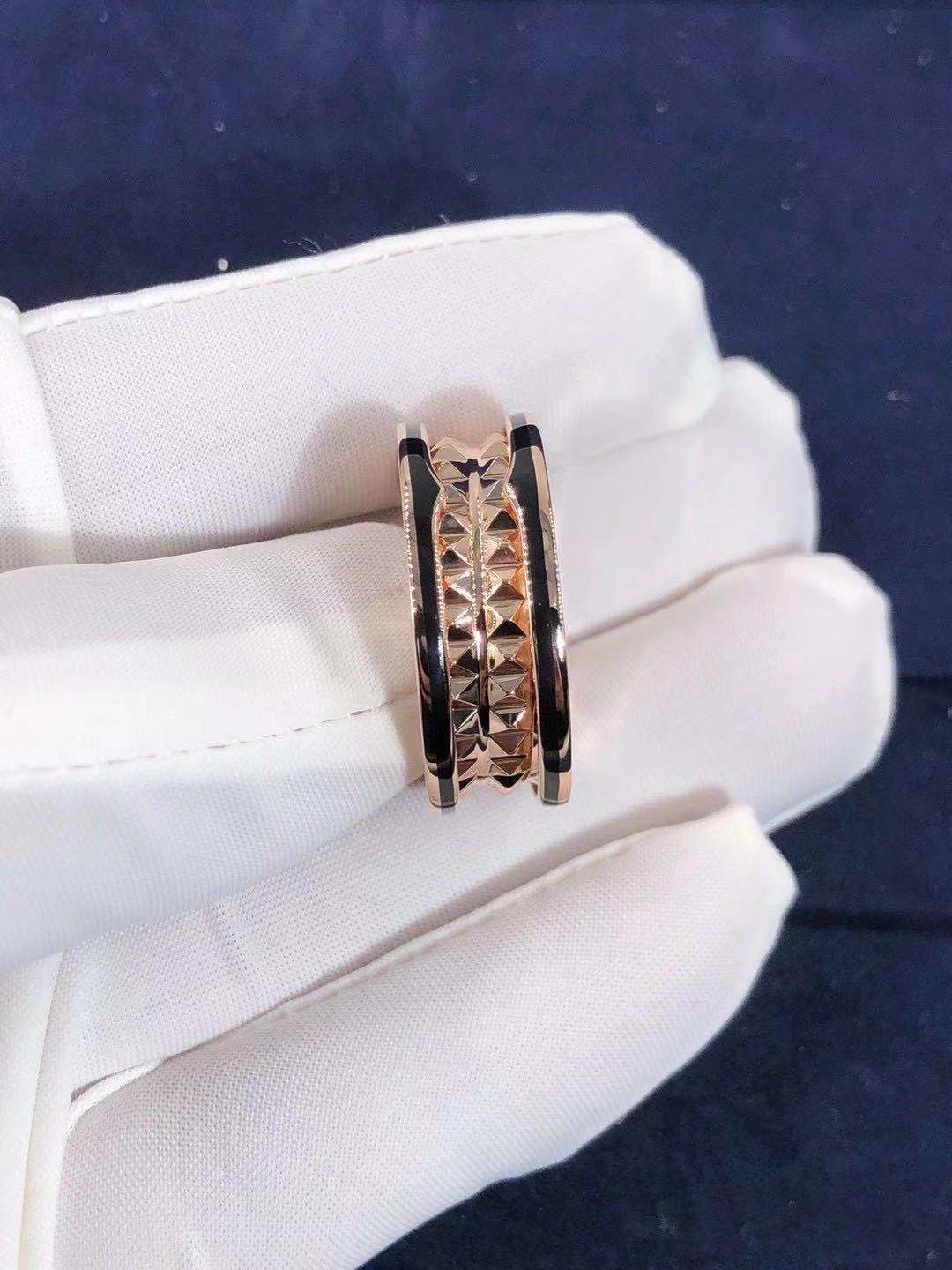NHẪN BVLGARI B.zero1 Rock 2-band Ring in 18kt Rose Gold with Studded