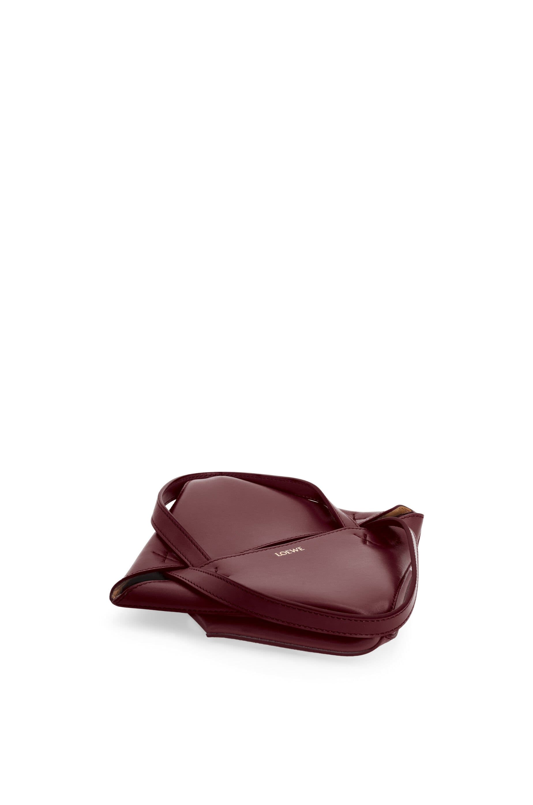 Túi LOEWE Mini Puzzle Fold Tote in shiny calfskin burgundy