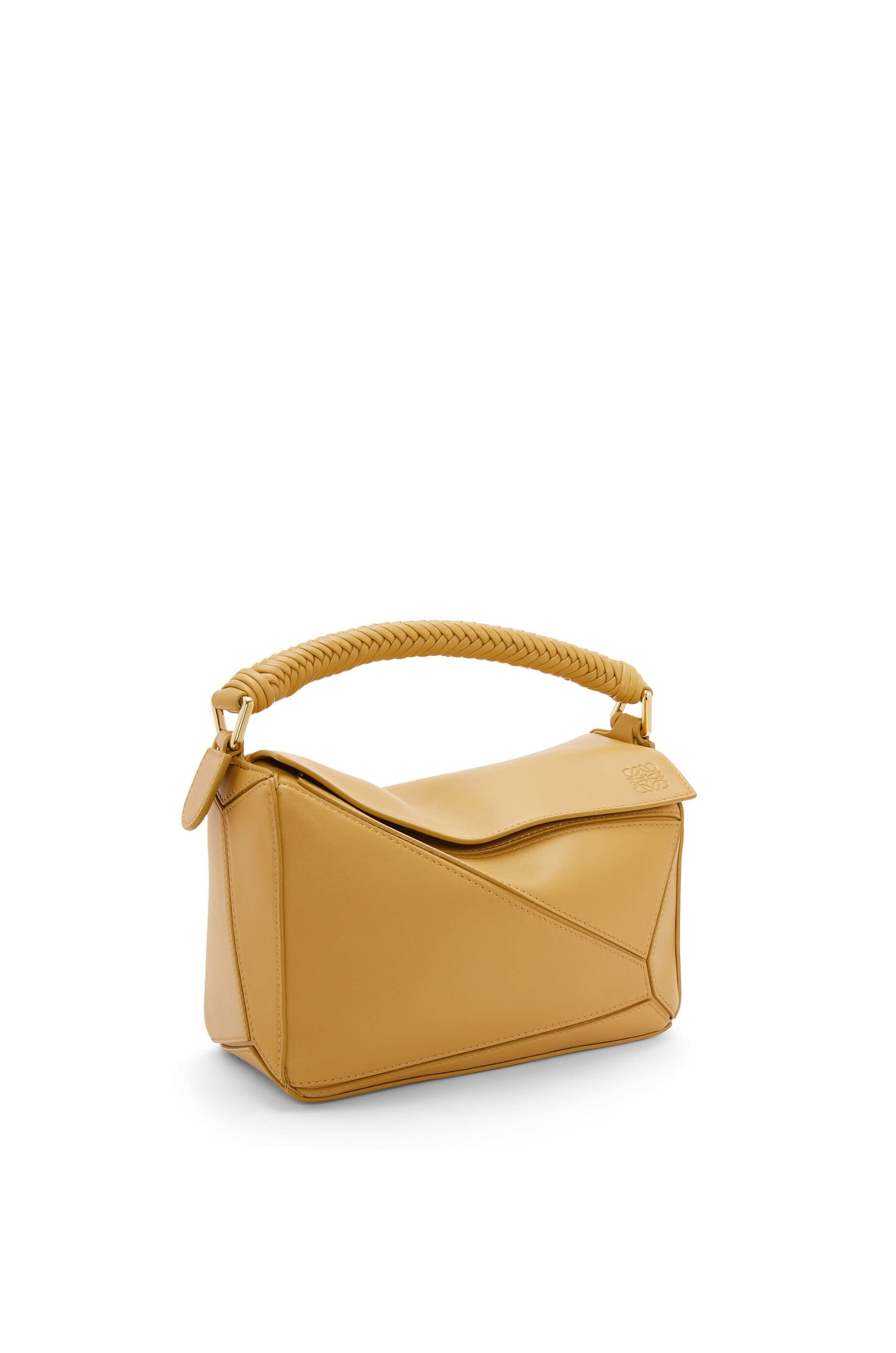Túi LOEWE Small Puzzle bag in sand calfskin