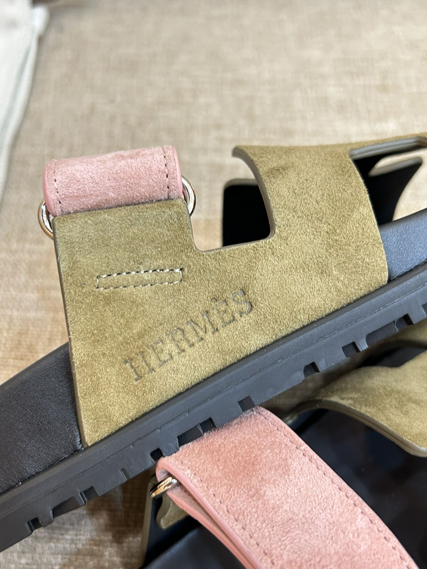 DÉP HERMES CHYPRE SANDAL UNISEX AAA