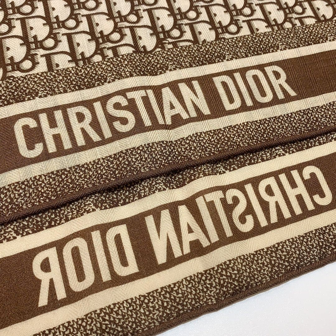 KHĂN CHRISTIAN DIOR Letter cashmere scarf