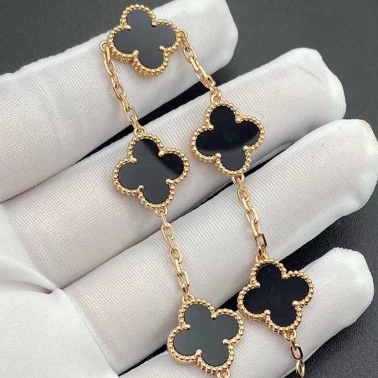VÒNG ĐEO TAY VAN CLEEF & ARPELS ALHAMBRA ONYX GOLD 18K YELLOW GOLD
