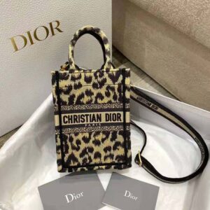 TÚI Dior Women Mini Dior Book Tote Phone Bag Beige Multicolor Mizza Embroidery