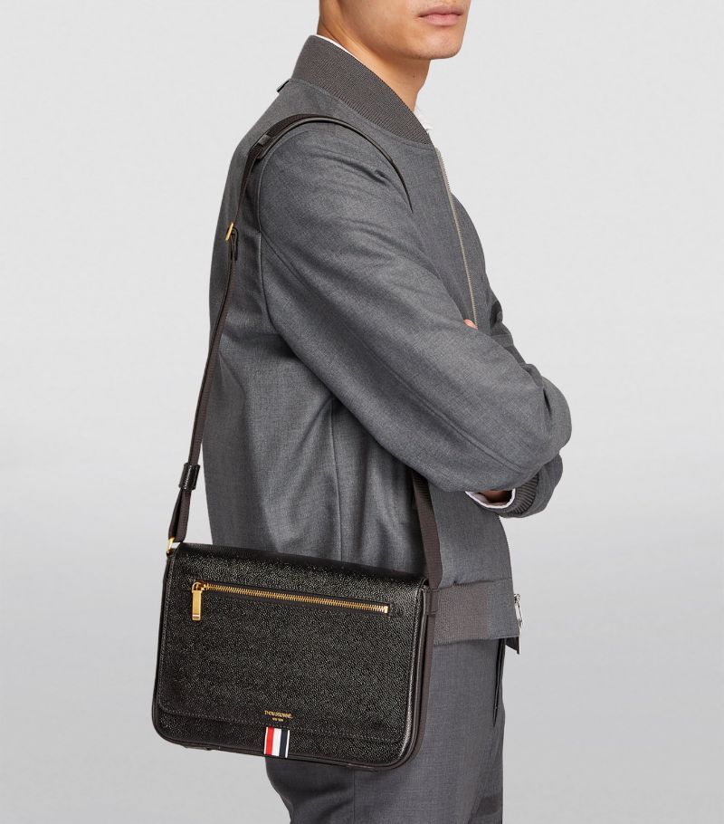 TÚI THOM BROWNE  Pebbled Leather Reporter Bag