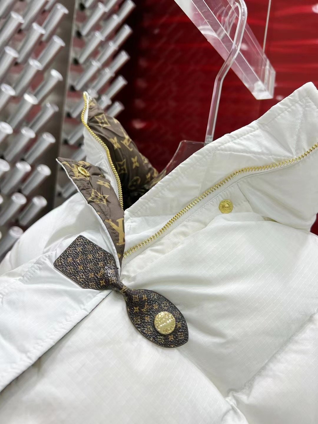 ÁO LOUIS VUITTON DOWN JACKET