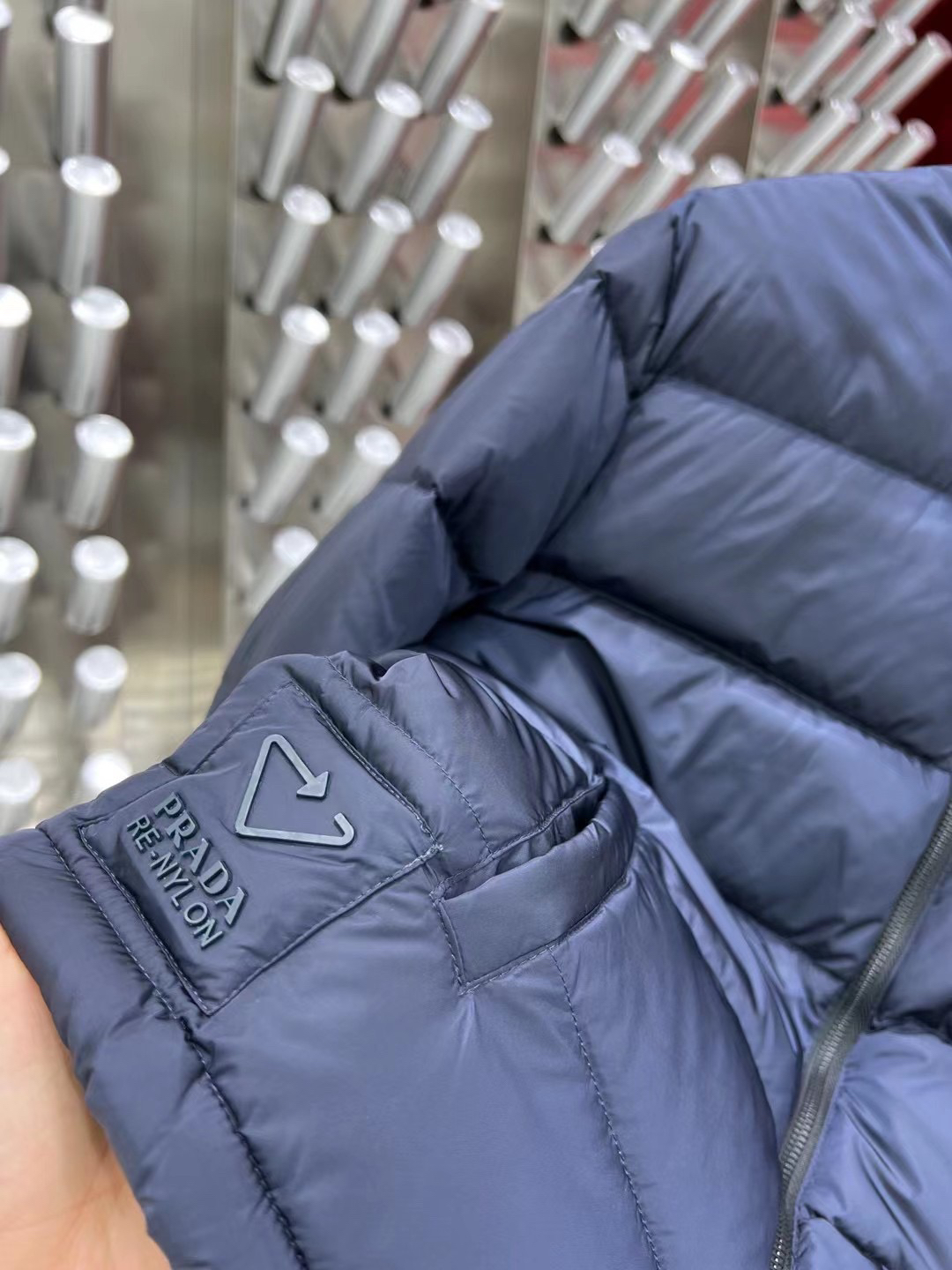 ÁO PRADA FEATHER DOWN JACKET